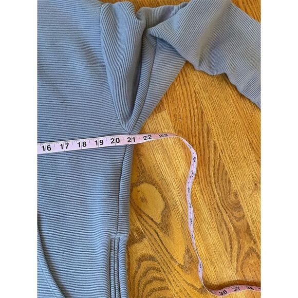 Peloton Women's Gray Ribbed Side Zip Hoodie Size S Long Sleeve - Picture 11 of 13